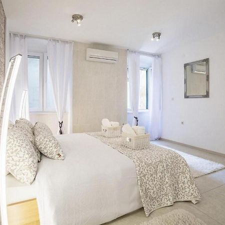 Iron Gates Apartments Split Bagian luar foto