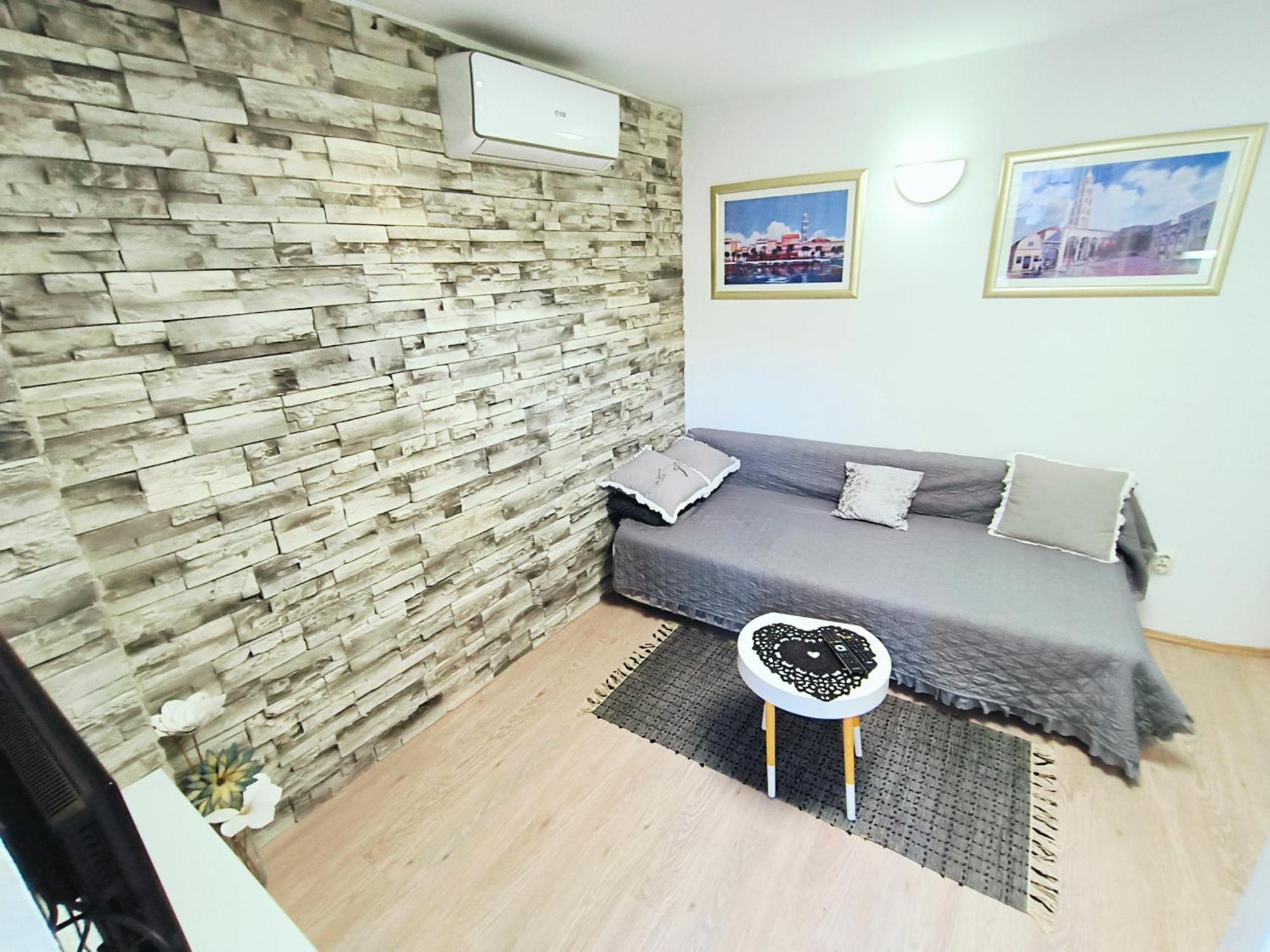 Iron Gates Apartments Split Bagian luar foto
