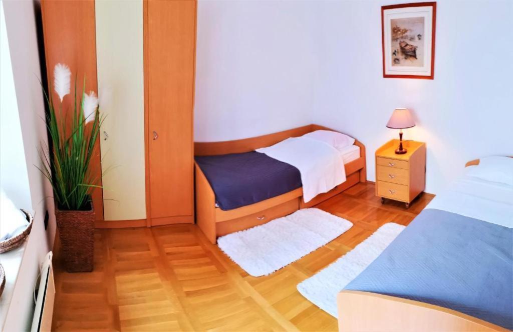 Iron Gates Apartments Split Bagian luar foto
